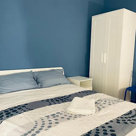 Guest house Blu&orange - Attico - 50m Acquarium - Freewifi